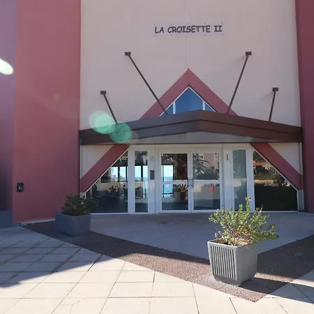 Apartment 2 Pieces Cabine, Vue + Piscine + Parking, 4pers, Classe 2⭐⭐ - Fr-1-472a-221
